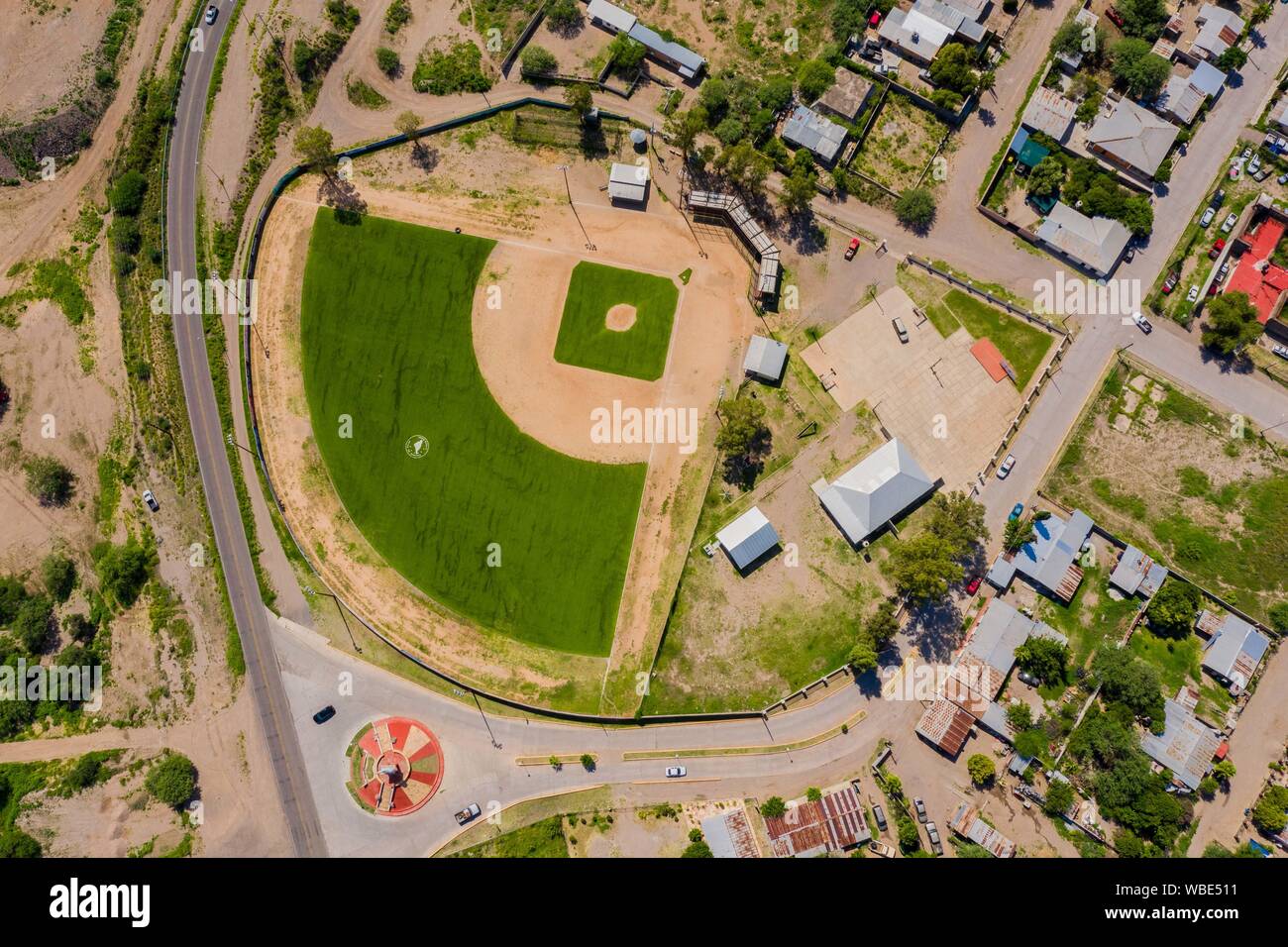 Aerial view of the statue or monument of the famous horse, El Moro de Cumpas and baseball stadium at the entrance of the town of Cumpas, Sonora, Mexico. Route of the Sierra in Sonora Mexico. located in the lower region of the Sierra Madre Occidente. It was founded in 1643 by the Jesuit missionary Egidio Monteffio under the name of Our Lady of the Assumption of Cumpas, with the purpose of evangelizing the Opal tribes that inhabited that place in the previous times and during the conquest.  (© Photo: LuisGutierrez / NortePhoto.com)  Vista aerea de la estatua o monumento del famoso caballo , El M Stock Photo