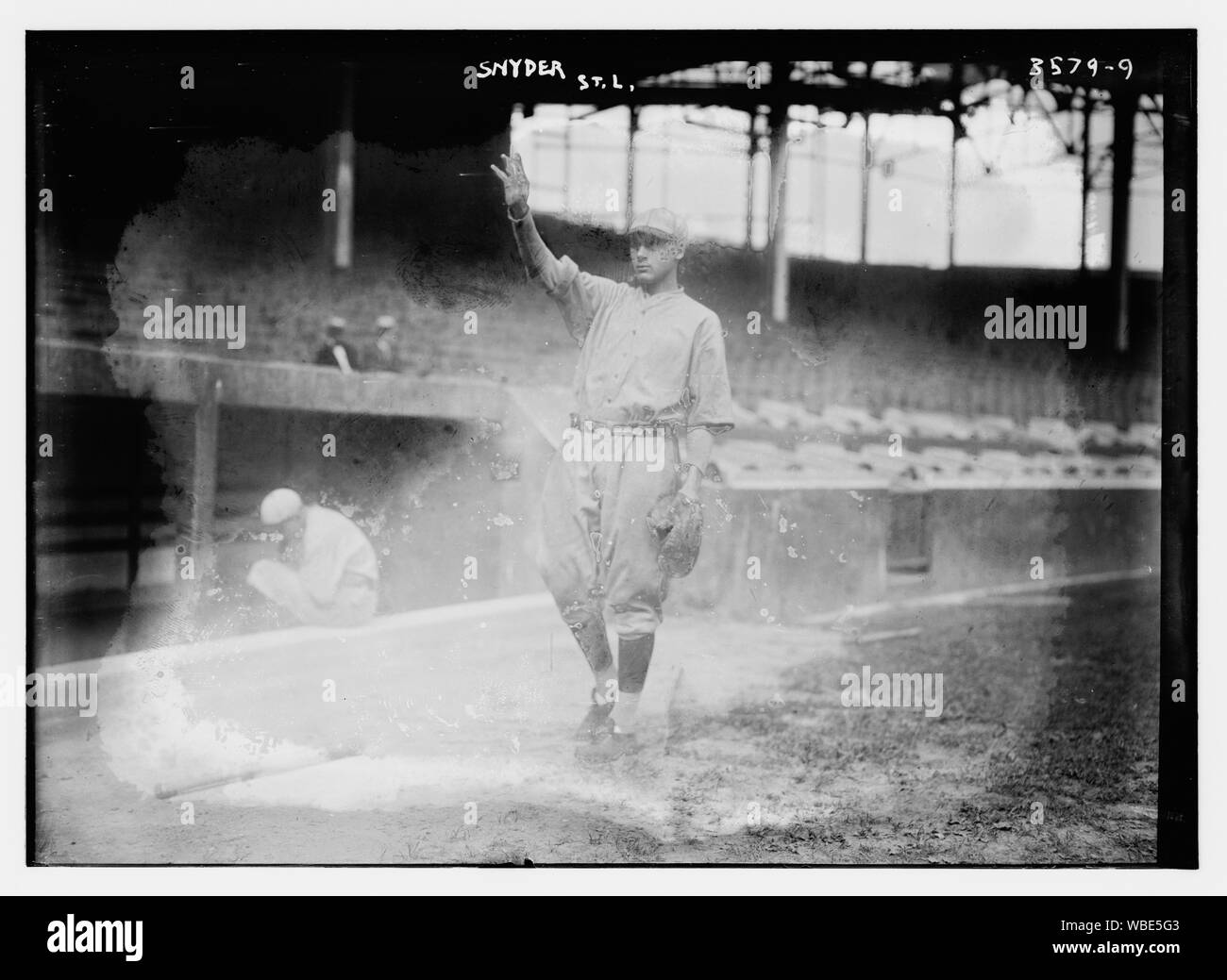 Frank Snyder, St. Louis NL (baseball) Abstract/medium: 1 negative : glass ; 5 x 7 in. or smaller. Stock Photo