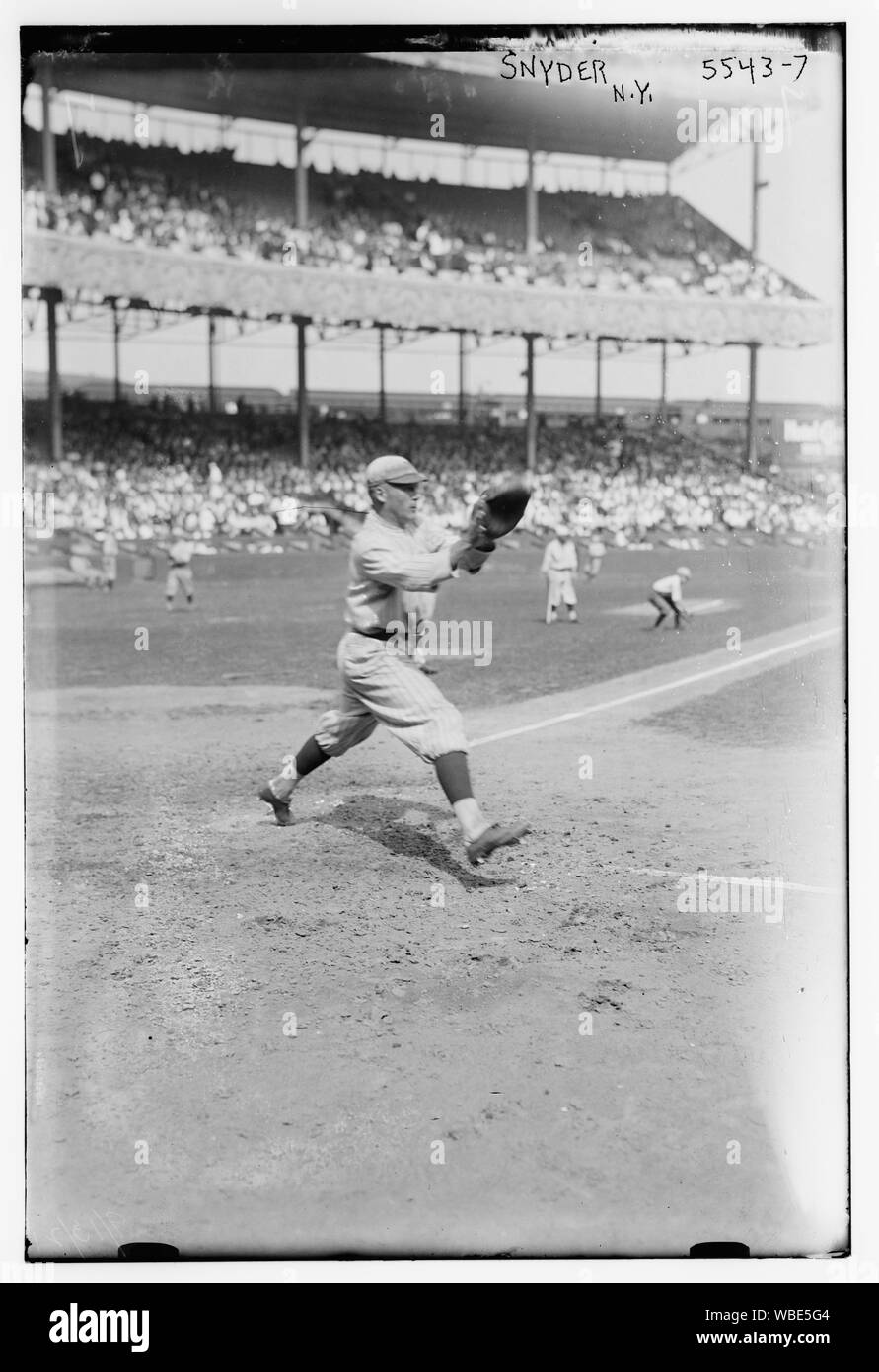 Frank Snyder, New York NL (baseball) Abstract/medium: 1 negative : glass ; 5 x 7 in. or smaller. Stock Photo