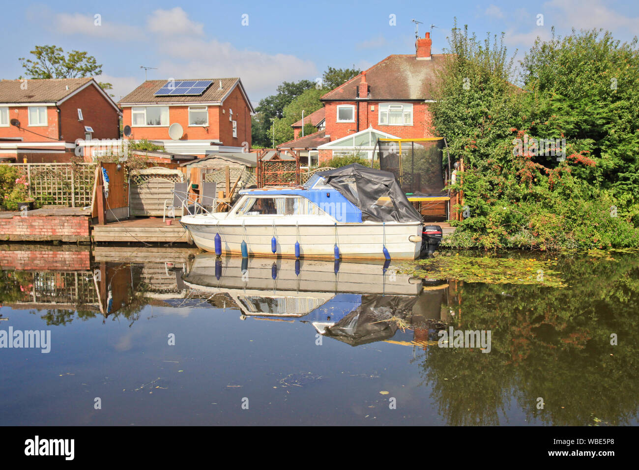 Maghull merseyside hires stock photography and images Alamy