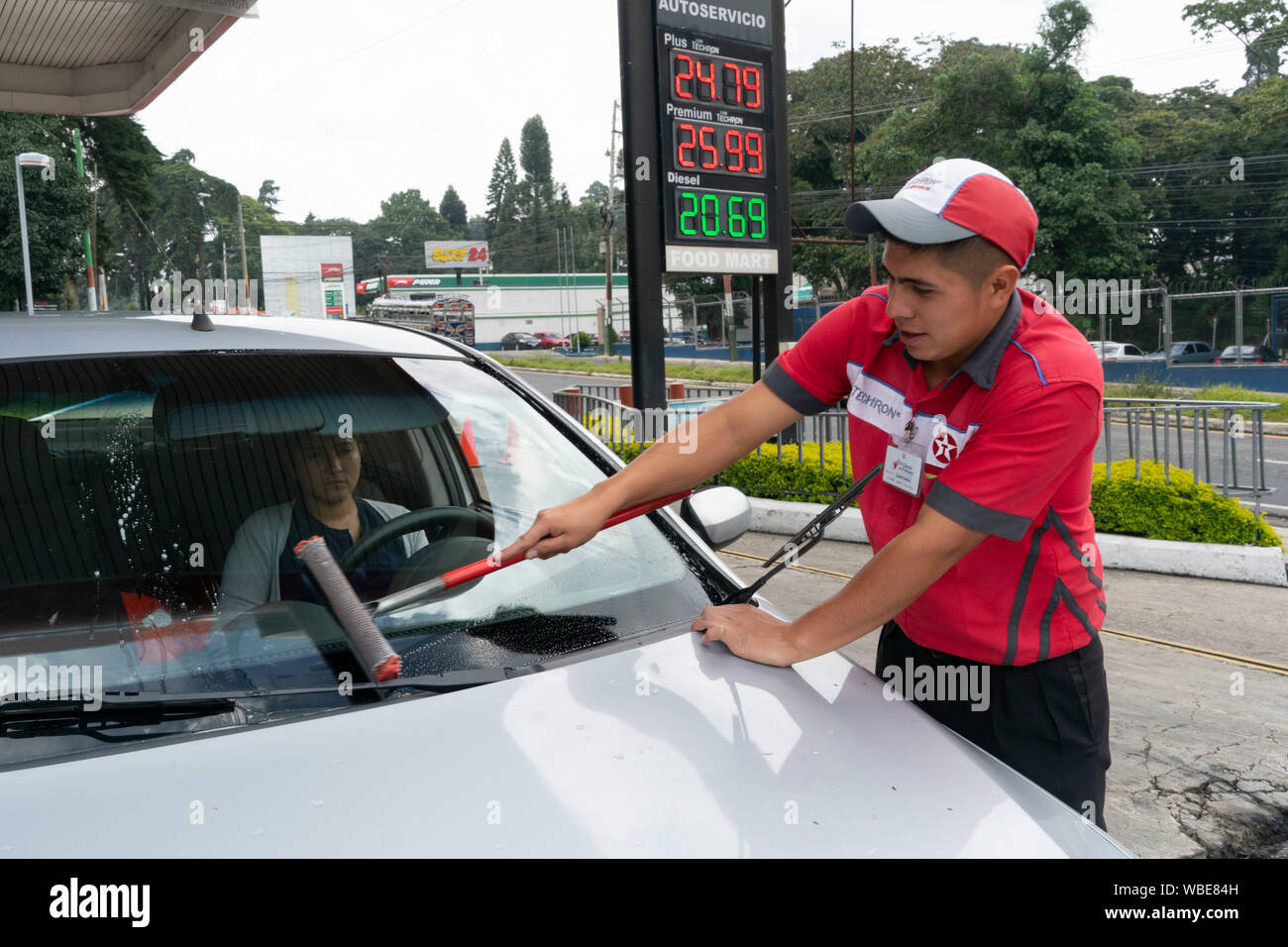 Station attendants hires stock photography and images Alamy