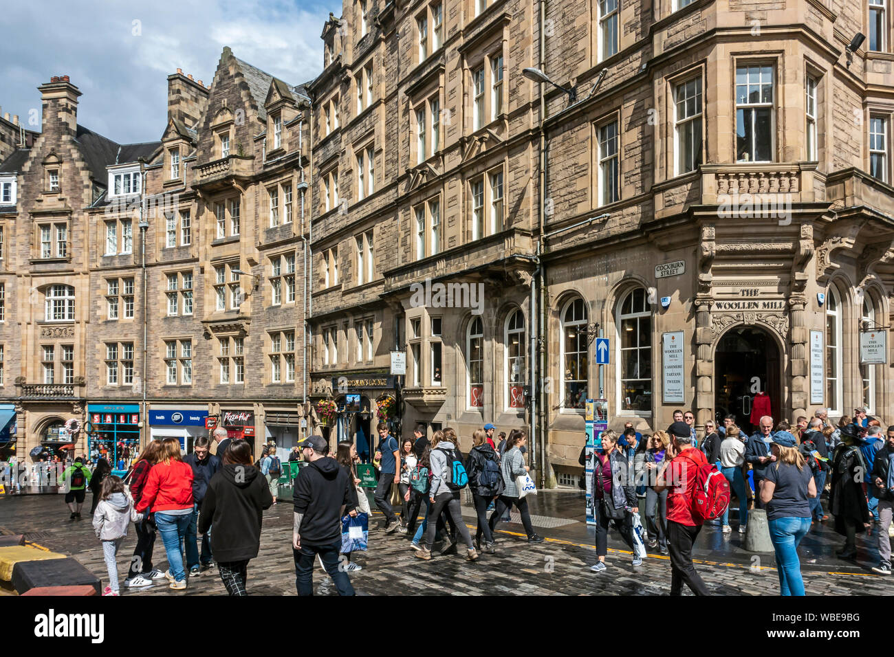 Edinburgh cockburn street hires stock photography and images Alamy