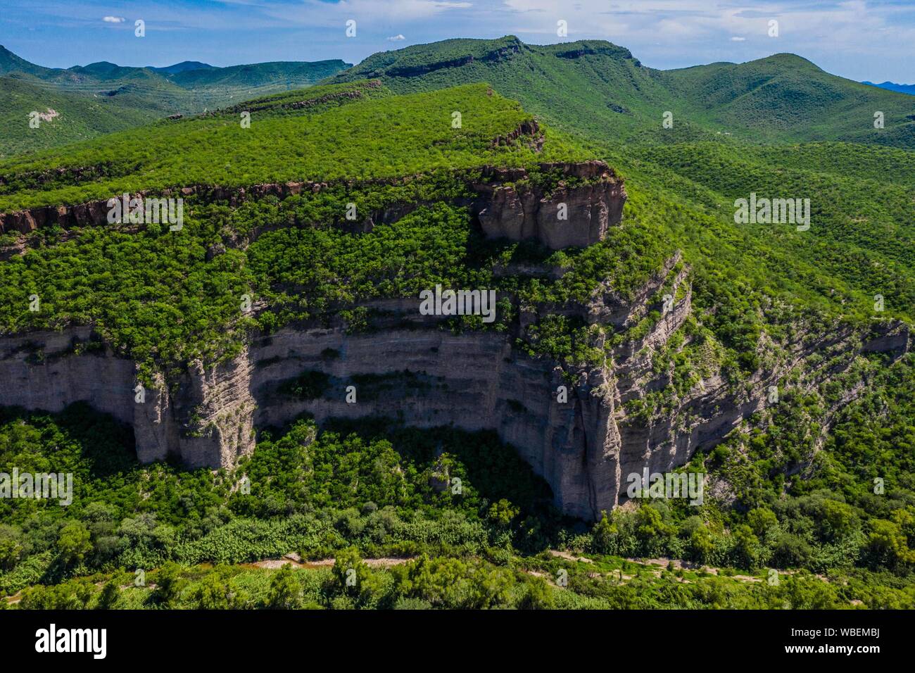 Ciencia del paisaje hi-res stock photography and images - Alamy