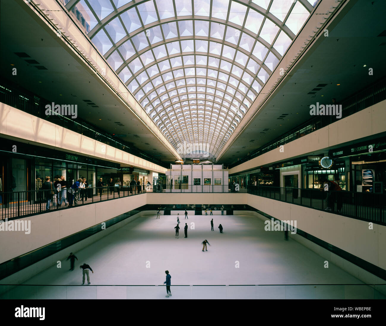 The Galleria Mall in Houston, Texas Editorial Stock Photo - Image of  fashion, business: 150289458