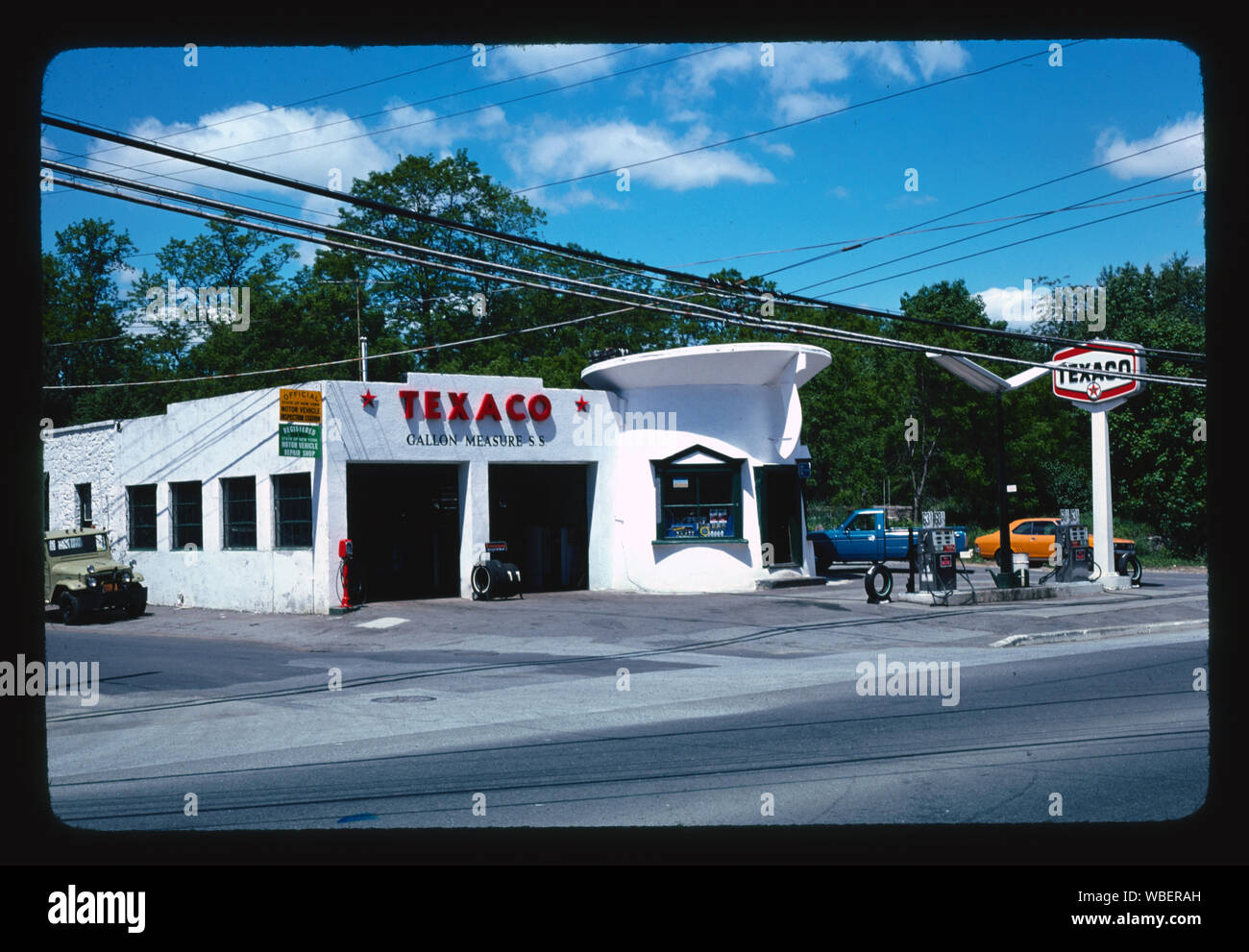 Gallon measure, Buchanan, New York Stock Photo Alamy