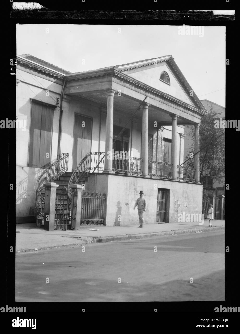 General Beauregard's house, 1113 Chartres Street, New Orleans Abstract/medium: Genthe, Arnold, 1869-1942, photographer. Stock Photo