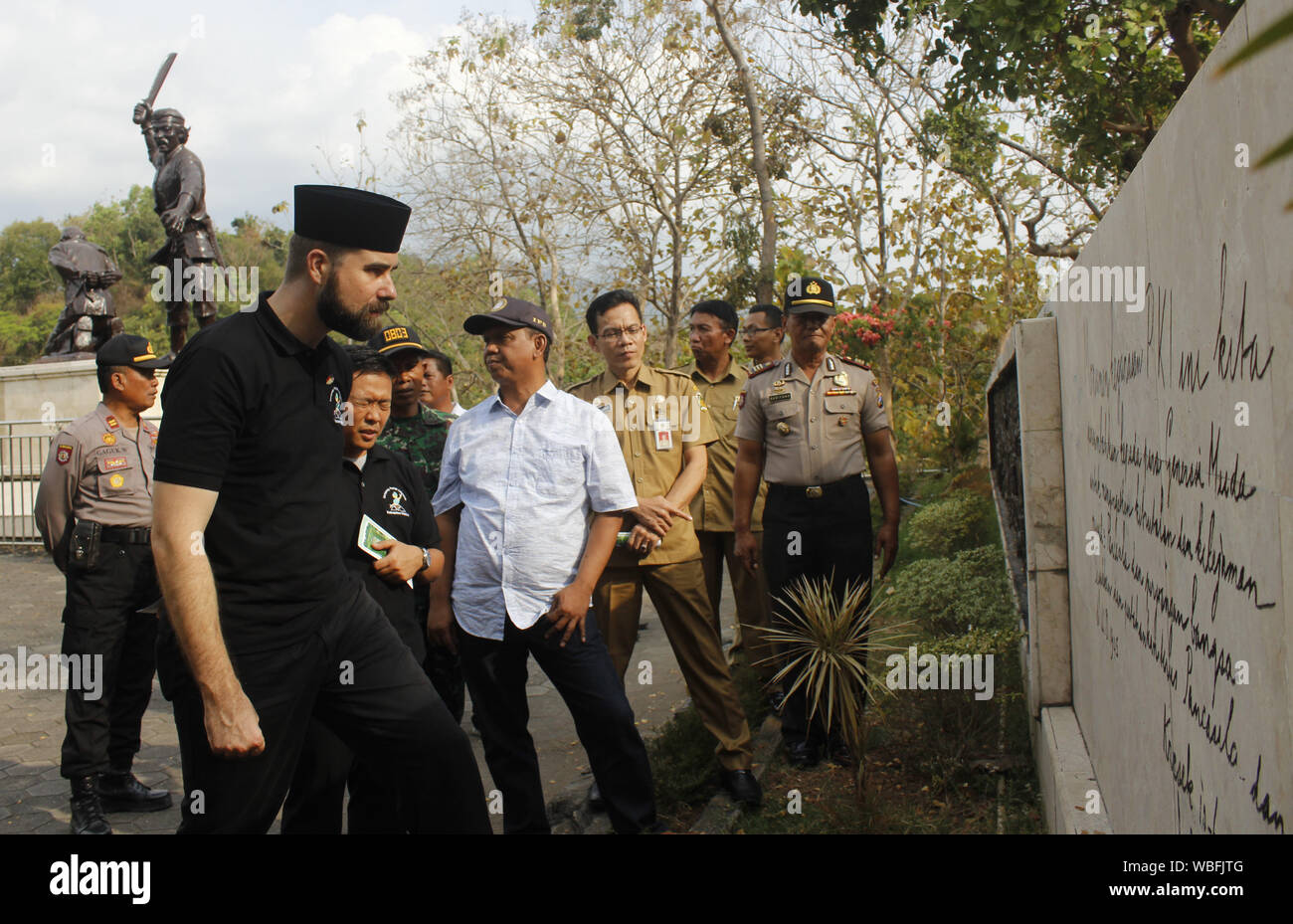 Representative of the United States Consulate General in Surabaya, East