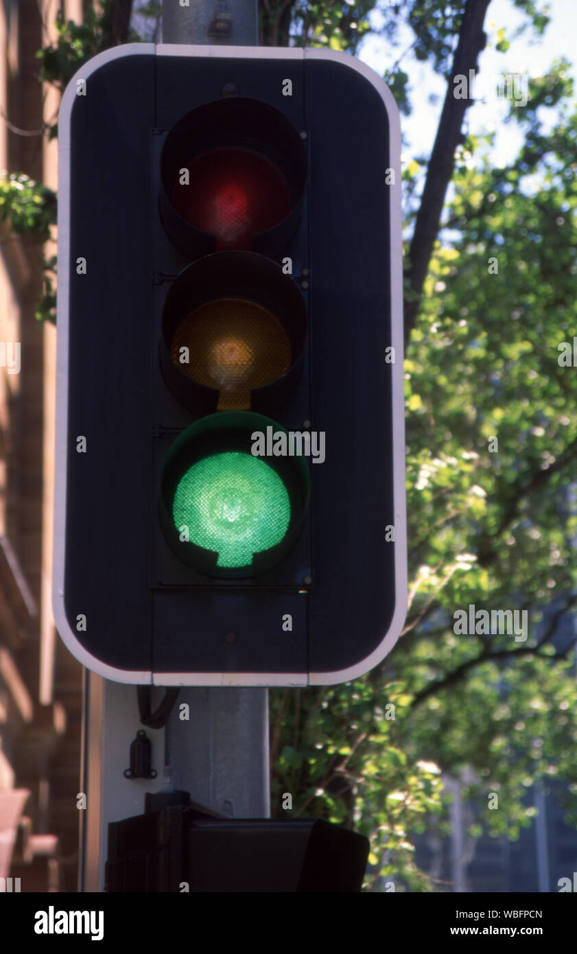 A TRAFFIC LIGHT TURNS GREEN IN CENTRAL SYDNEY, NEW SOUTH WALES, AUSTRALIA. Stock Photo