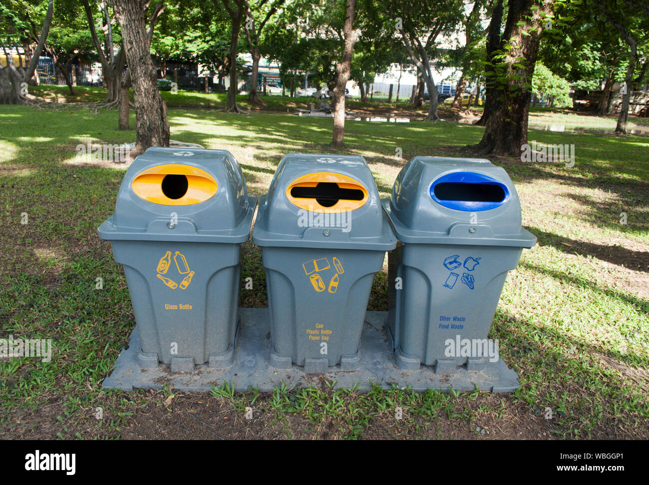 Garbage Bins High Resolution Stock Photography and Images Alamy