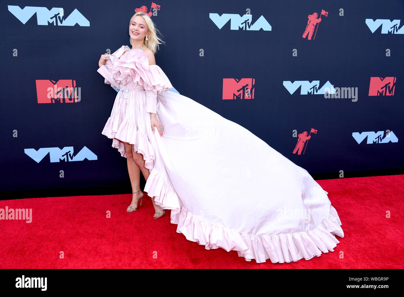 Zara Larsson attending the MTV Video Music Awards 2019 held at the  Prudential Center in Newark, New Jersey Stock Photo - Alamy