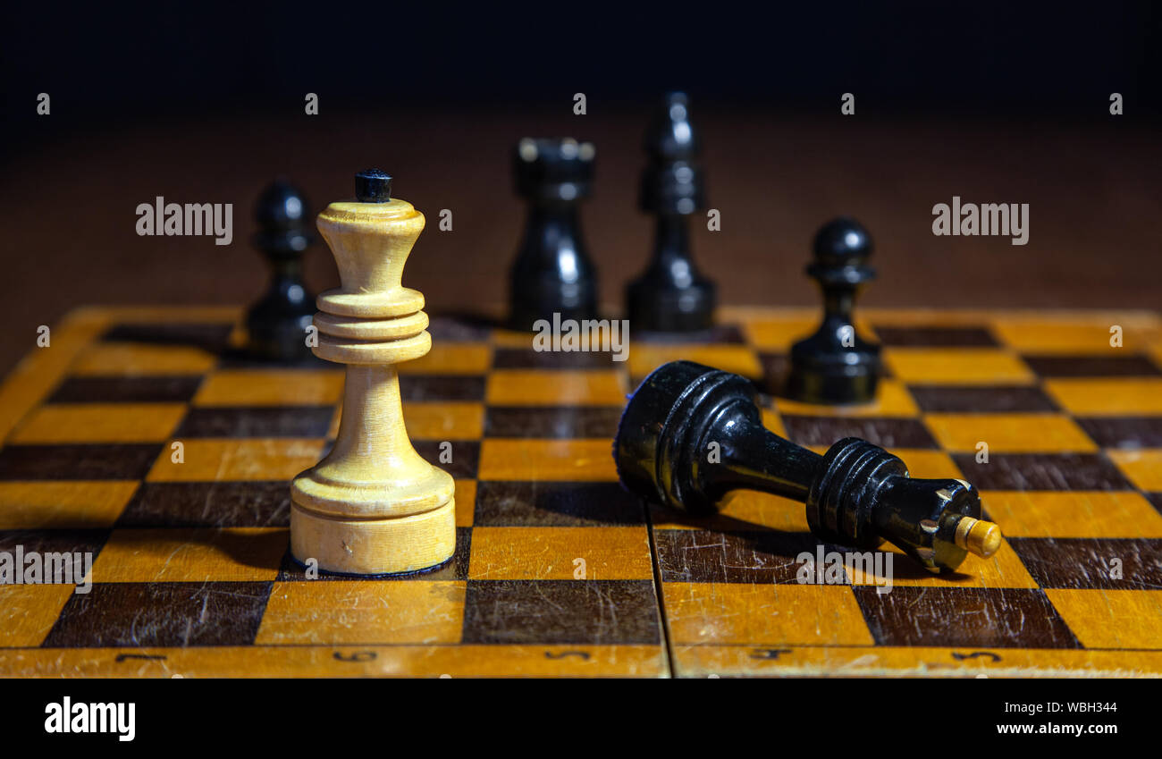 Wooden White Queen and Black Rooks Chess Pieces Stock Image - Image of  challenge, queen: 39091035