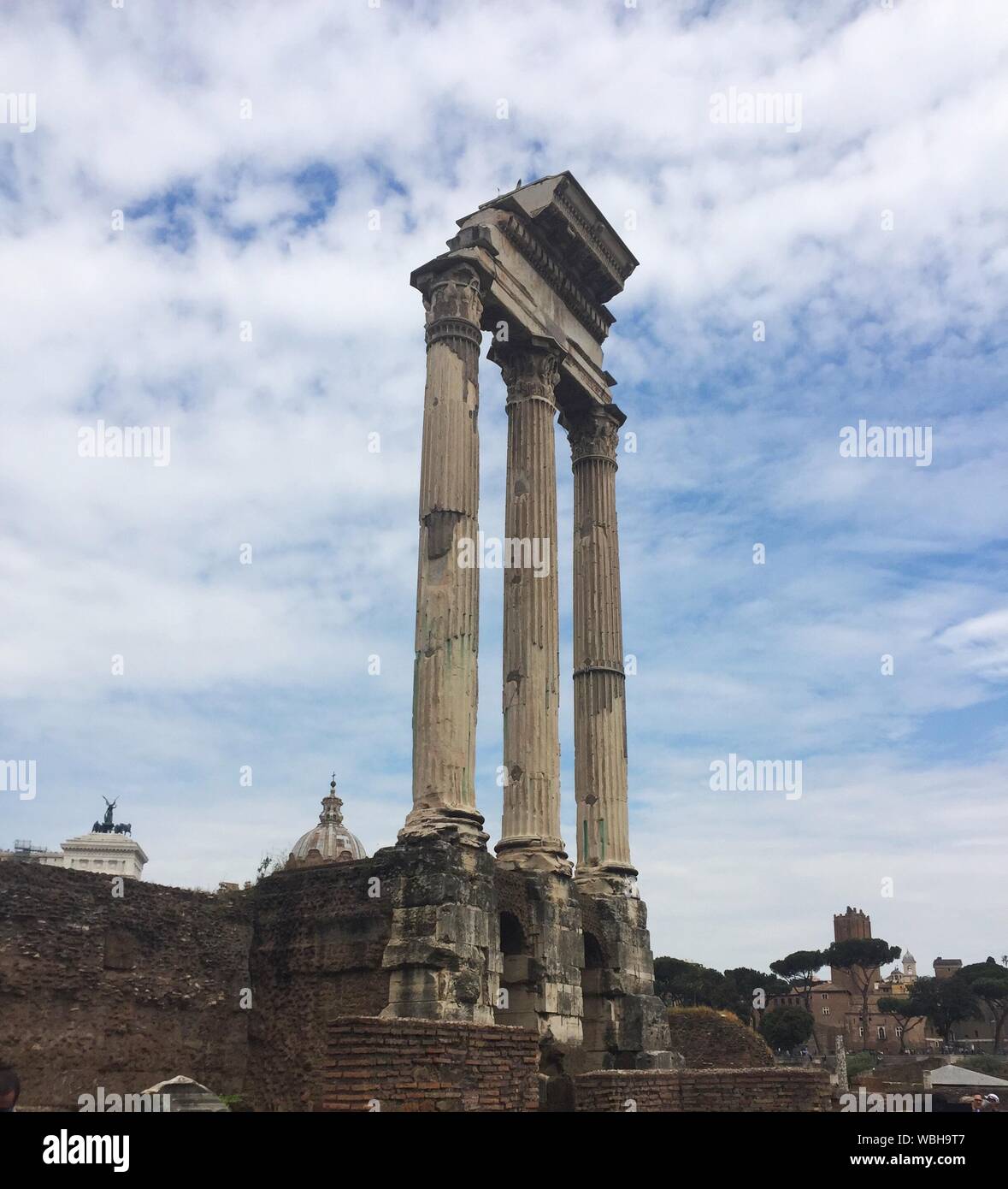 The temple of castor and pollux hires stock photography and images Alamy