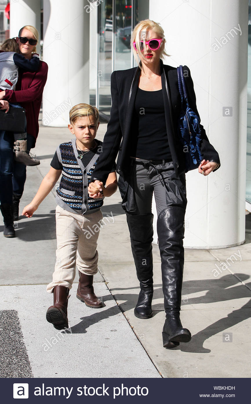 Beverly Hills Ca The Rocker Couple Gwen Stefani And Gavin