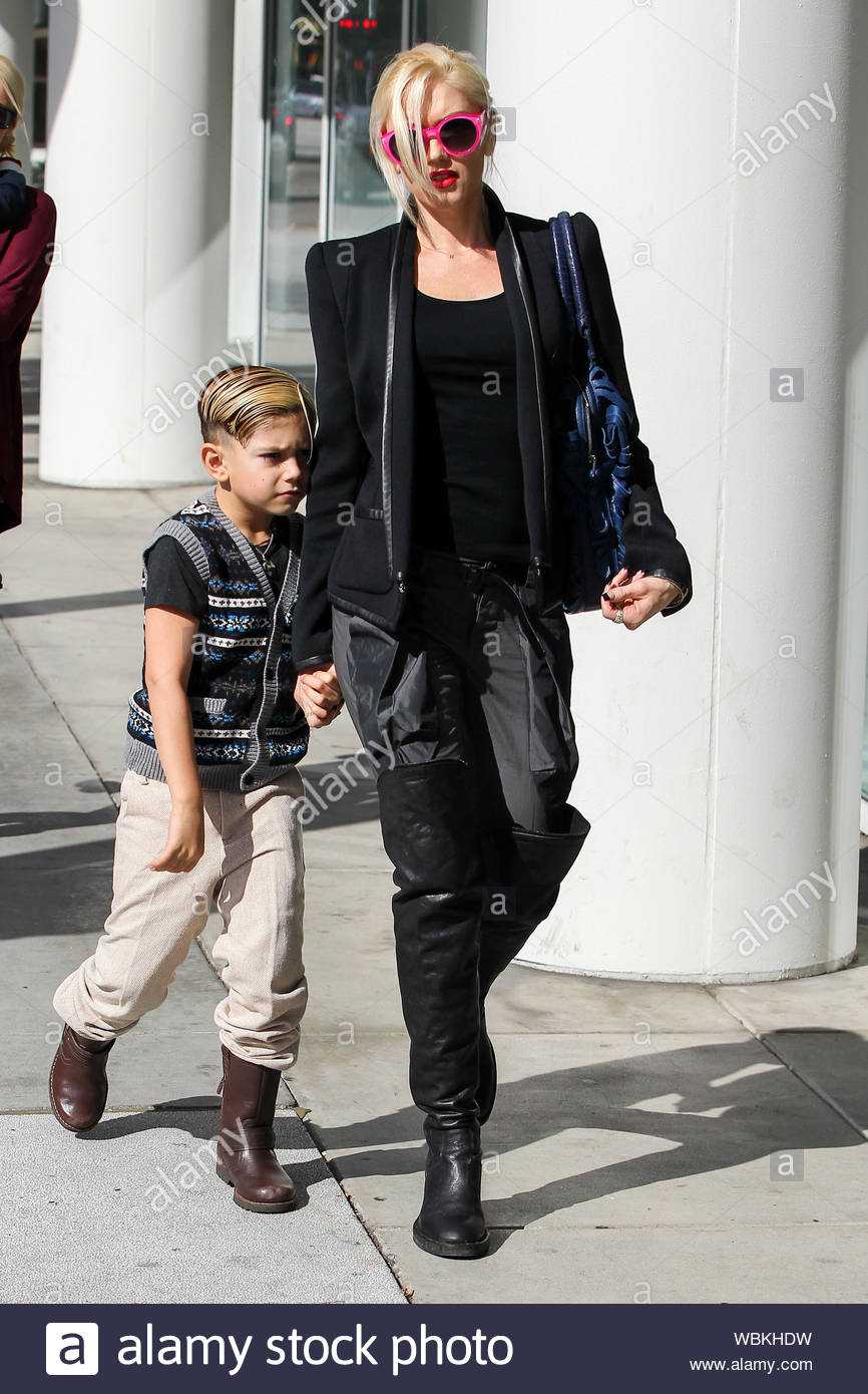 Beverly Hills Ca The Rocker Couple Gwen Stefani And Gavin