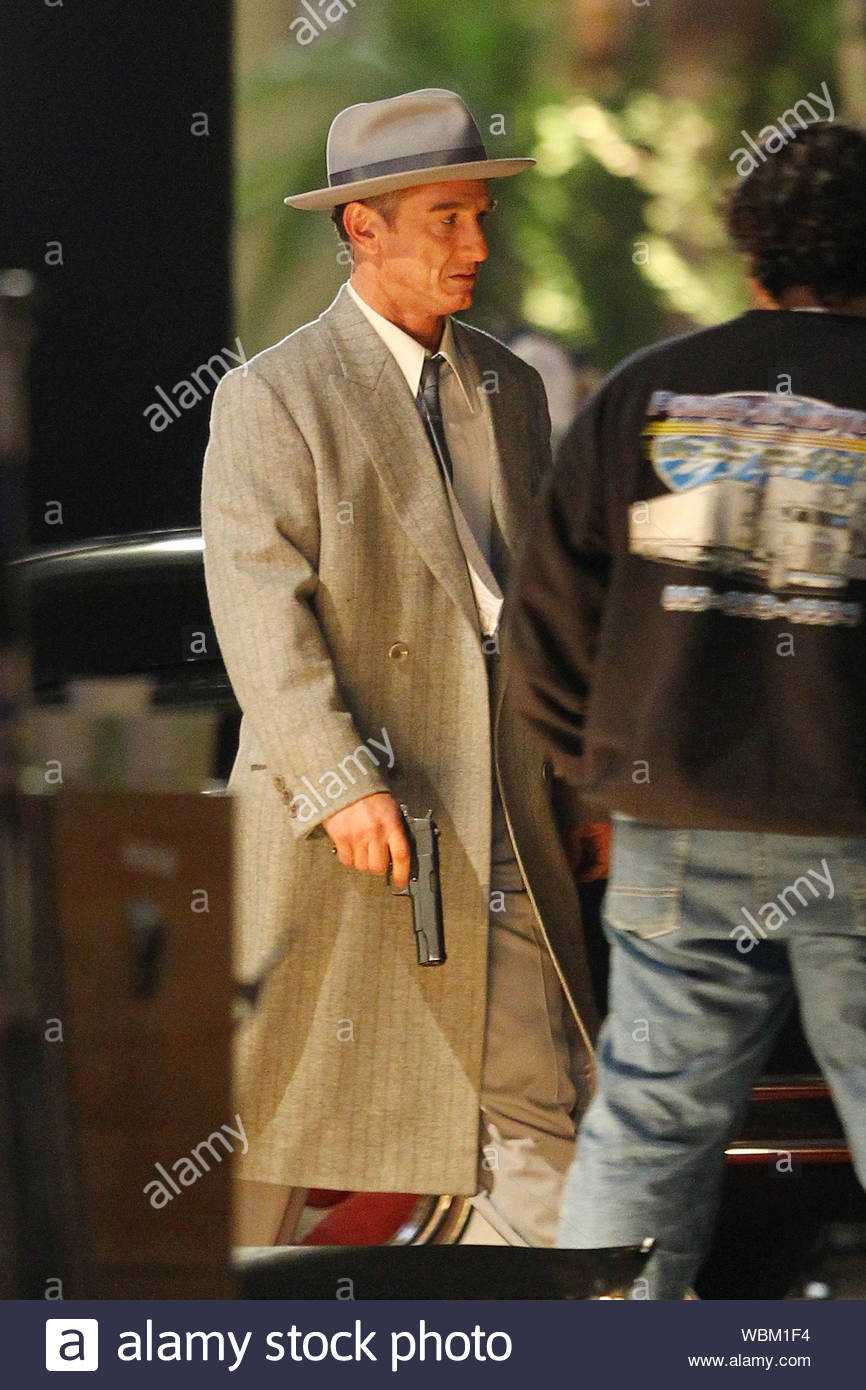 Los Angeles Ca Actor Sean Penn Works Into The Early Morning
