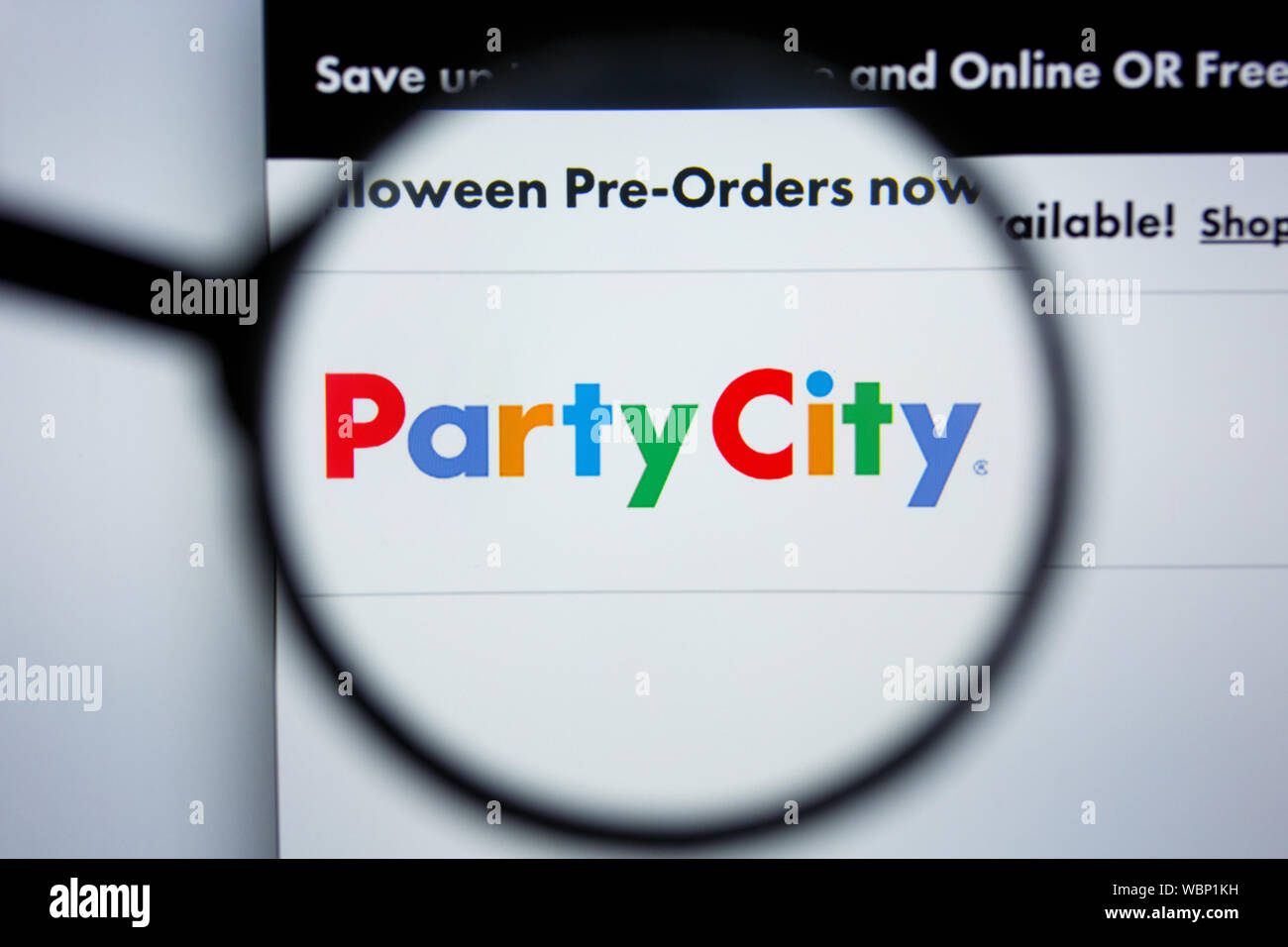 Los Angeles, California, USA - 21 Jule 2019: Illustrative Editorial of PARTYCITY.COM website homepage. PARTY CITY logo visible on display screen. Stock Photo