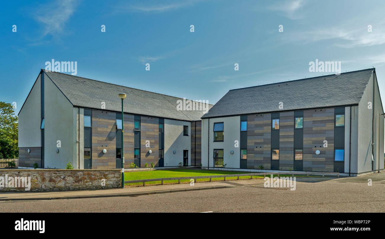 DORNOCH SUTHERLAND SCOTLAND UNIVERSITY OF THE HIGHLANDS AND ISLANDS STUDENT ACCOMMODATION BUILDING Stock Photo