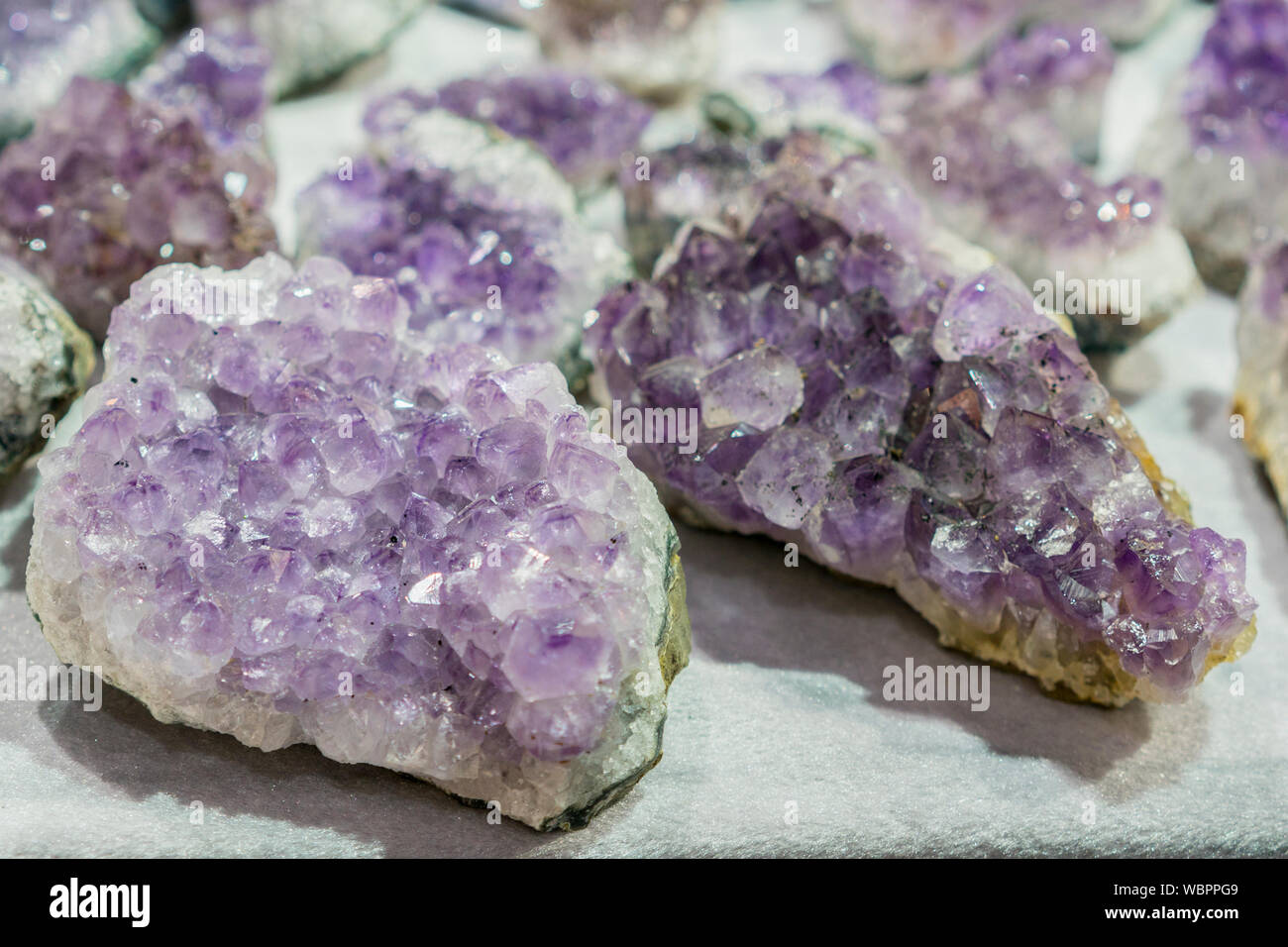 Round stones natural rose hi-res stock photography and images - Alamy