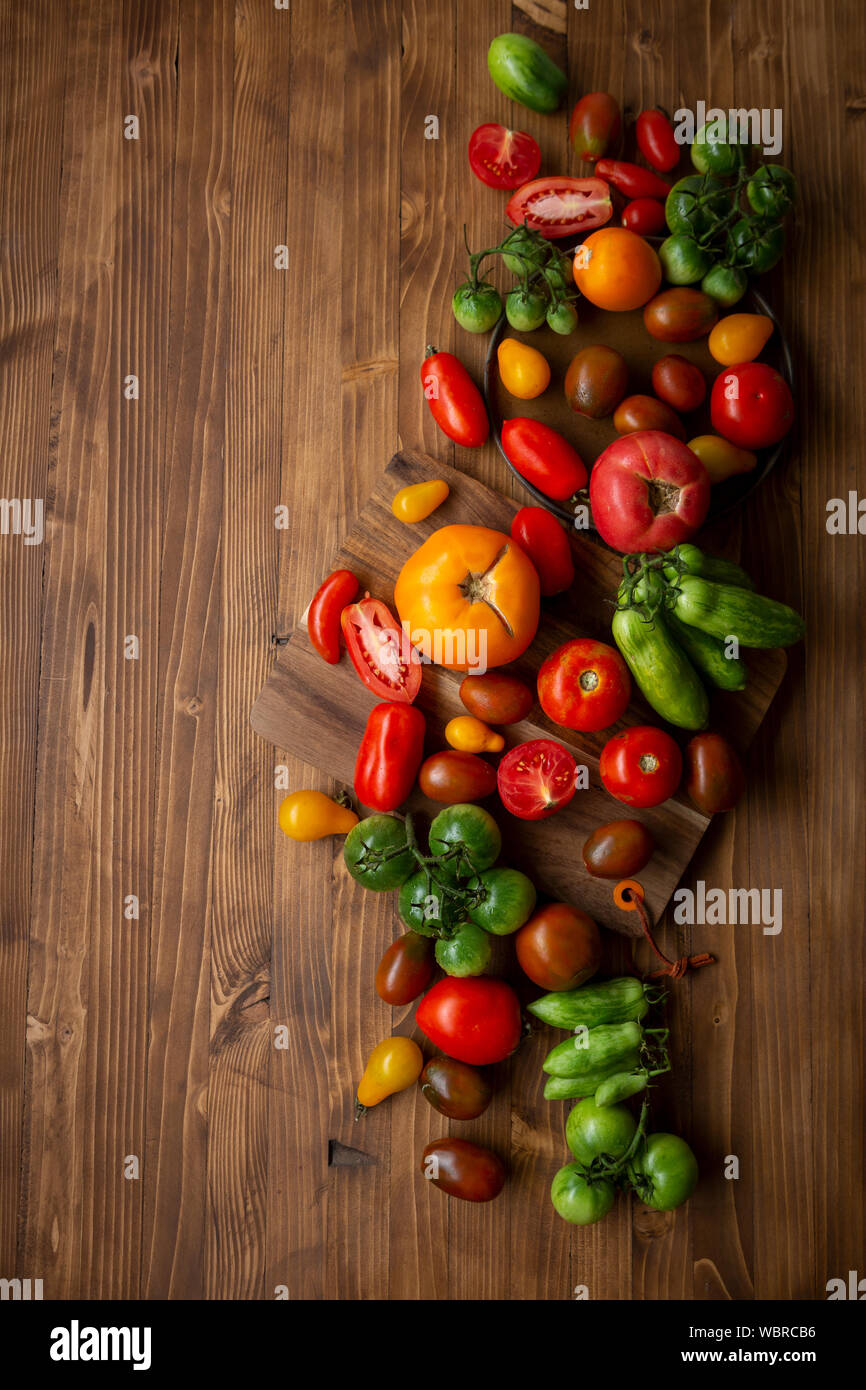 Green tomatoes top view hi-res stock photography and images - Alamy