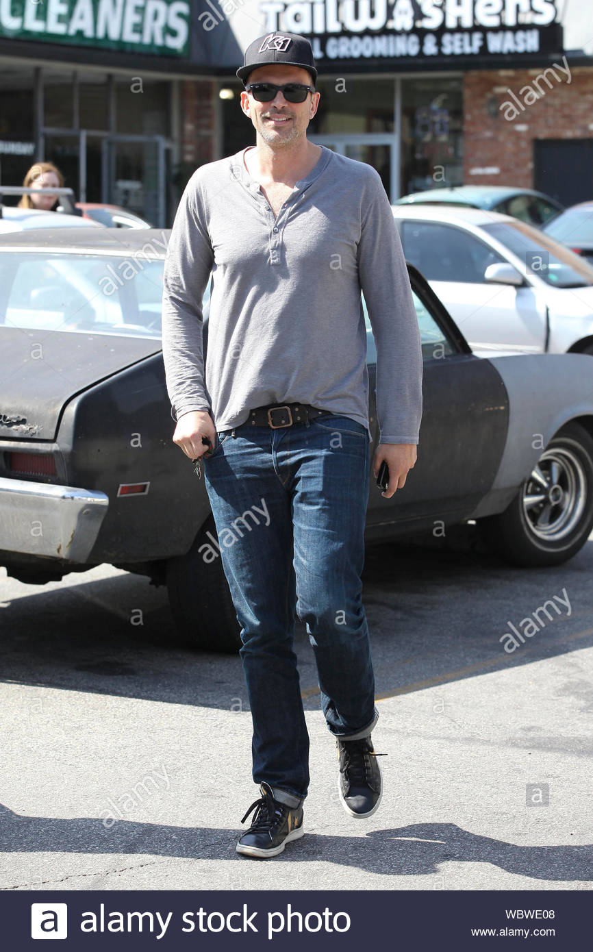 Los Feliz Ca Iron Man 3 Actor Ashley Hamilton Goes Out To