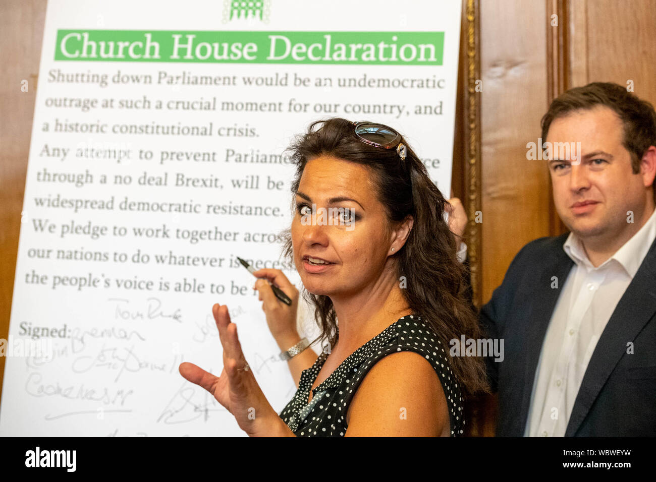 London, UK. 27 August 2019.  Church House declaration meeting of UK opposition leaders and MP's signing a declaration against the shutting down of parliament by Boris Johnson MP PC Prime Minister. Heidi Allen MP signs the Deceleration Credit Ian DavidsonAlamy Live News Stock Photo
