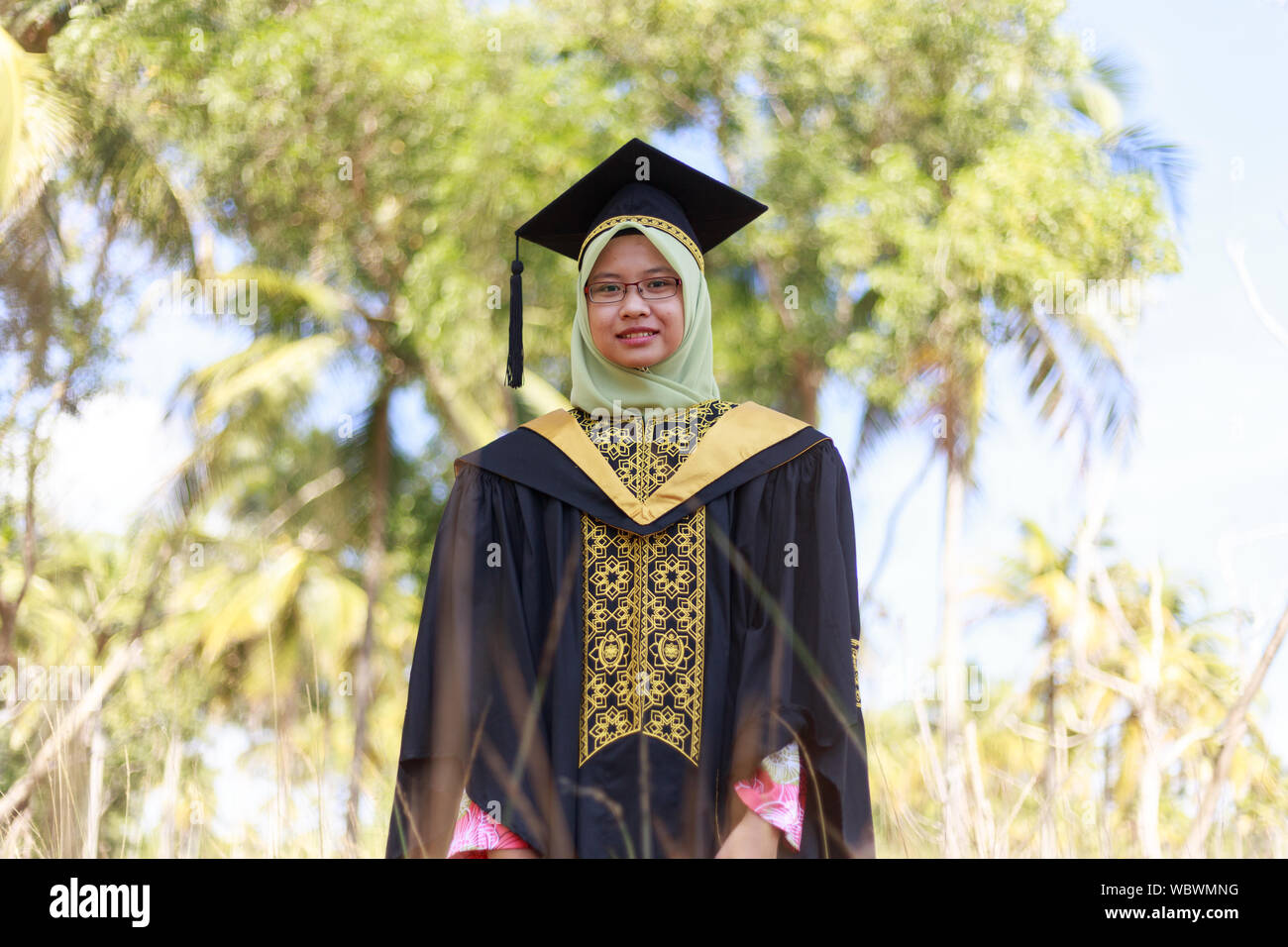 graduation dress hijab
