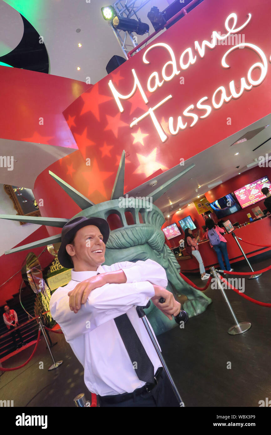 Wax statue museum madame tussauds hi-res stock photography and images