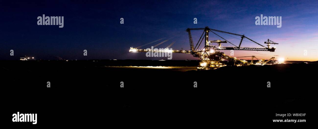 View Of Gigantic Excavator At Night Stock Photo Alamy