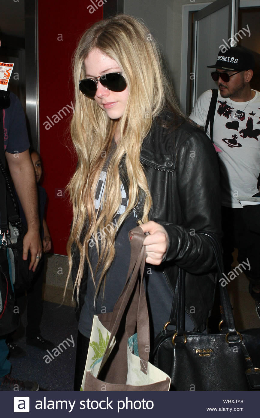 Los Angeles Ca Canadian Couple Avril Lavigne And Chad Kroeger