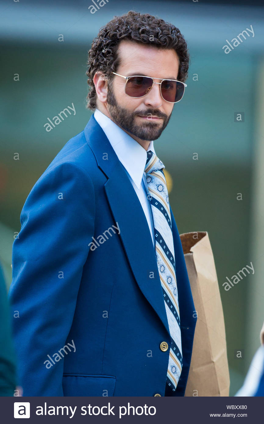 New York Ny Christian Bale Bradley Cooper And Amy Adams Strut