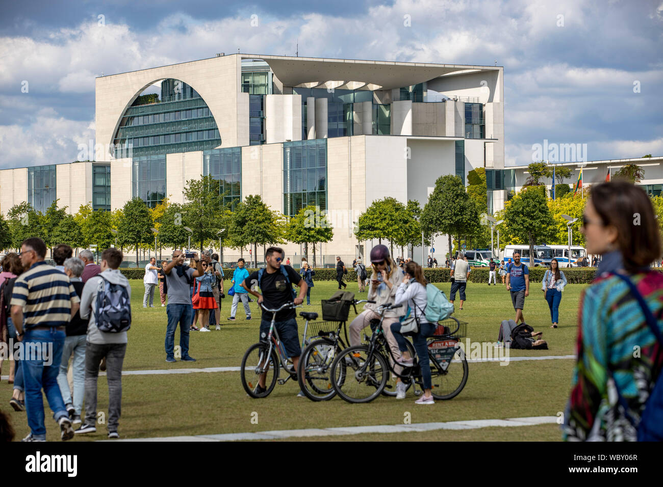 Federal Government Buildings Hi Res Stock Photography And Images Alamy