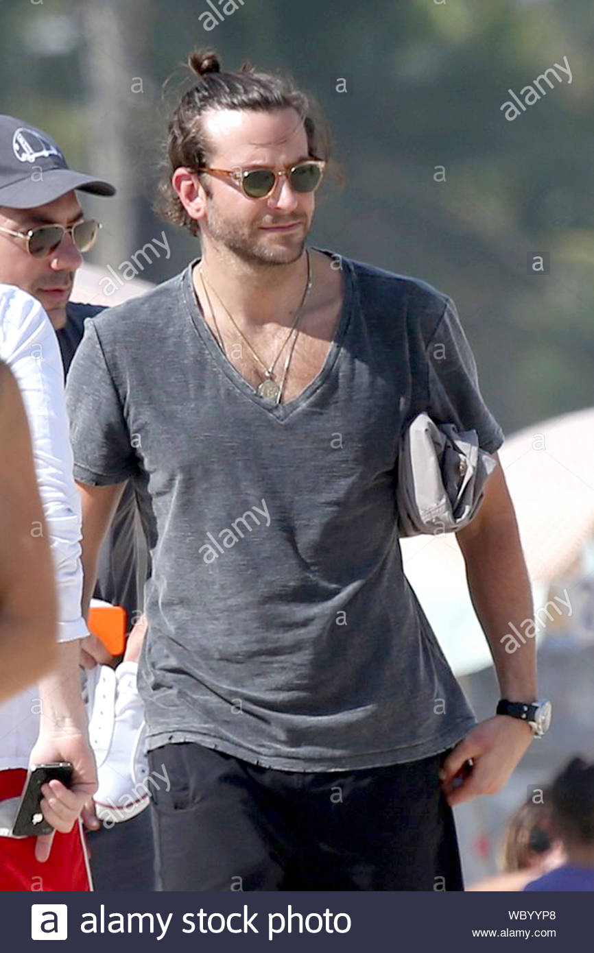 bradley cooper's sunglasses in the hangover
