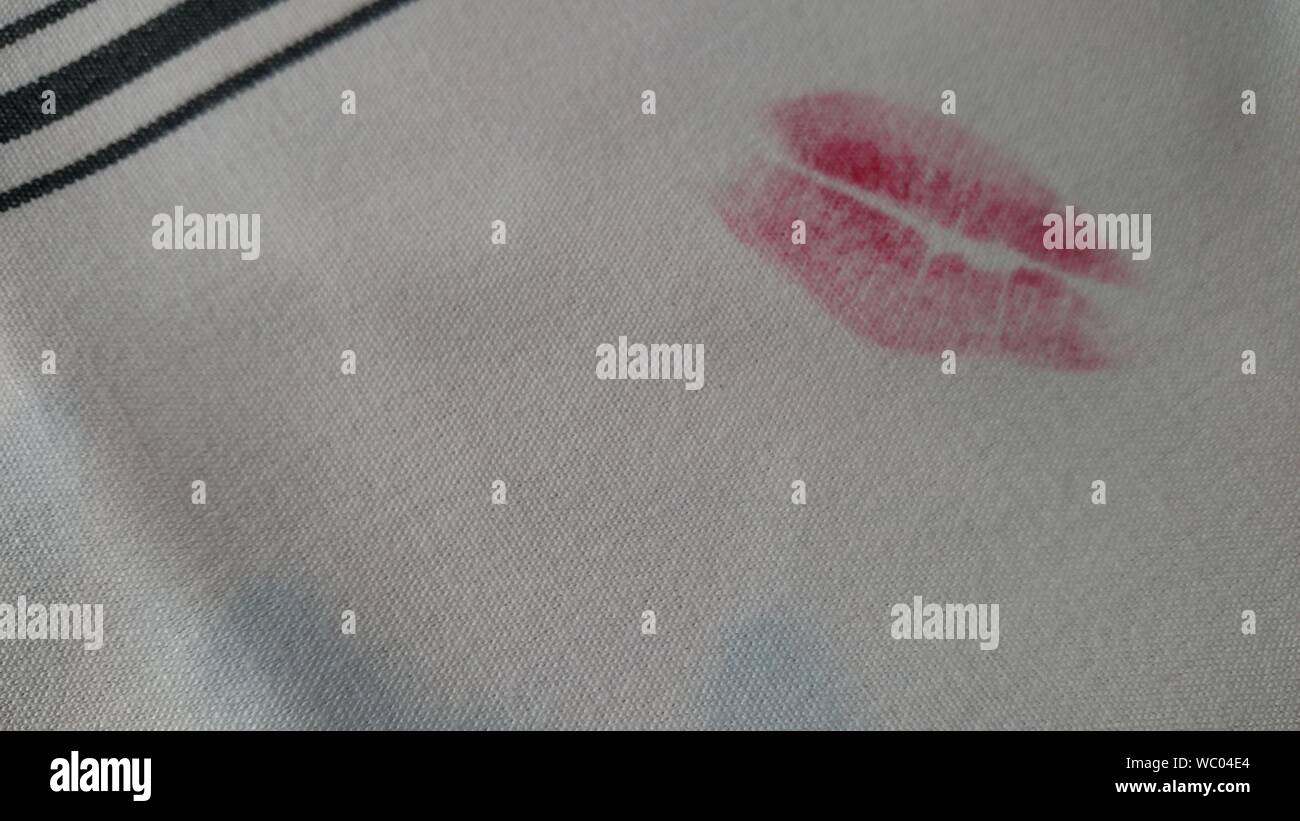 Lipstick stain clothing hires stock photography and images Alamy