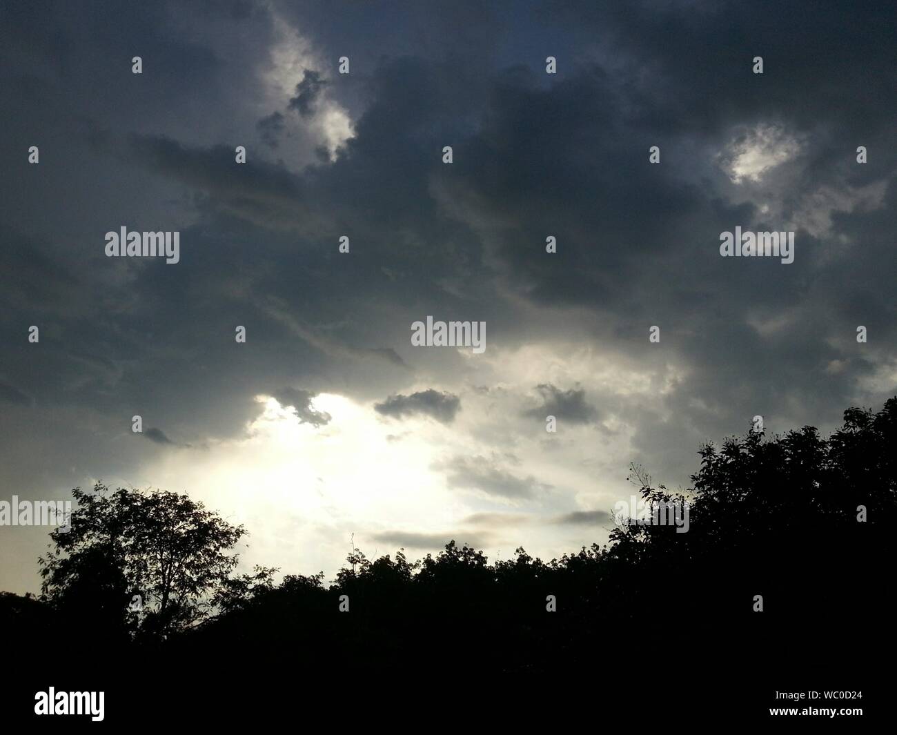 Sunlight in the sky hi-res stock photography and images - Alamy