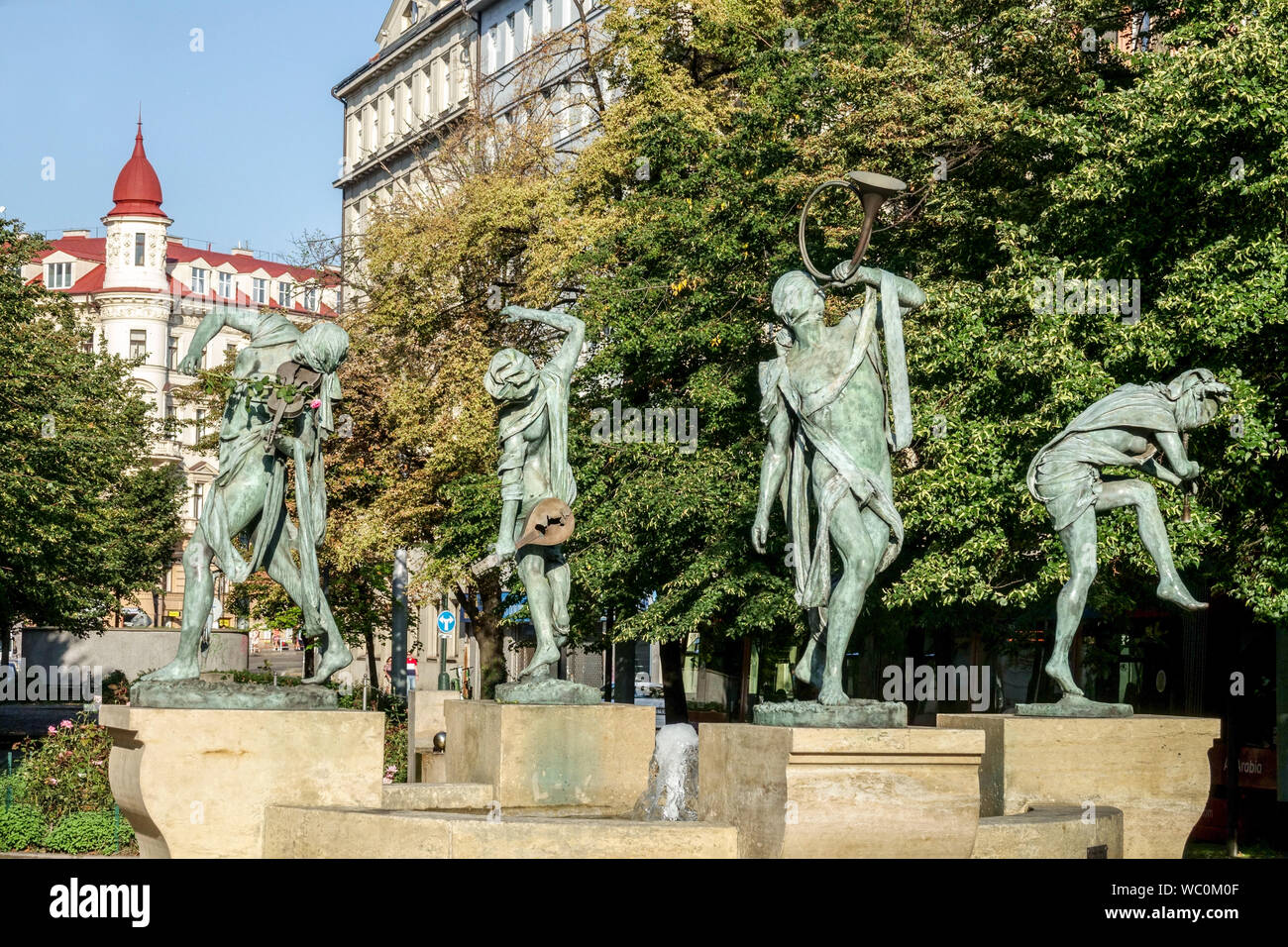 Prague Senovazne Namesti Square, Sculptures of Anna Chromy, Musicians,  Fountain, Czech Republic Stock Photo - Alamy