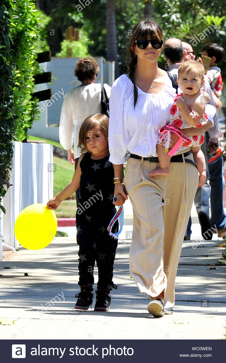 Los Angeles Ca Kourtney Kardashian Mason And Penelope Finish