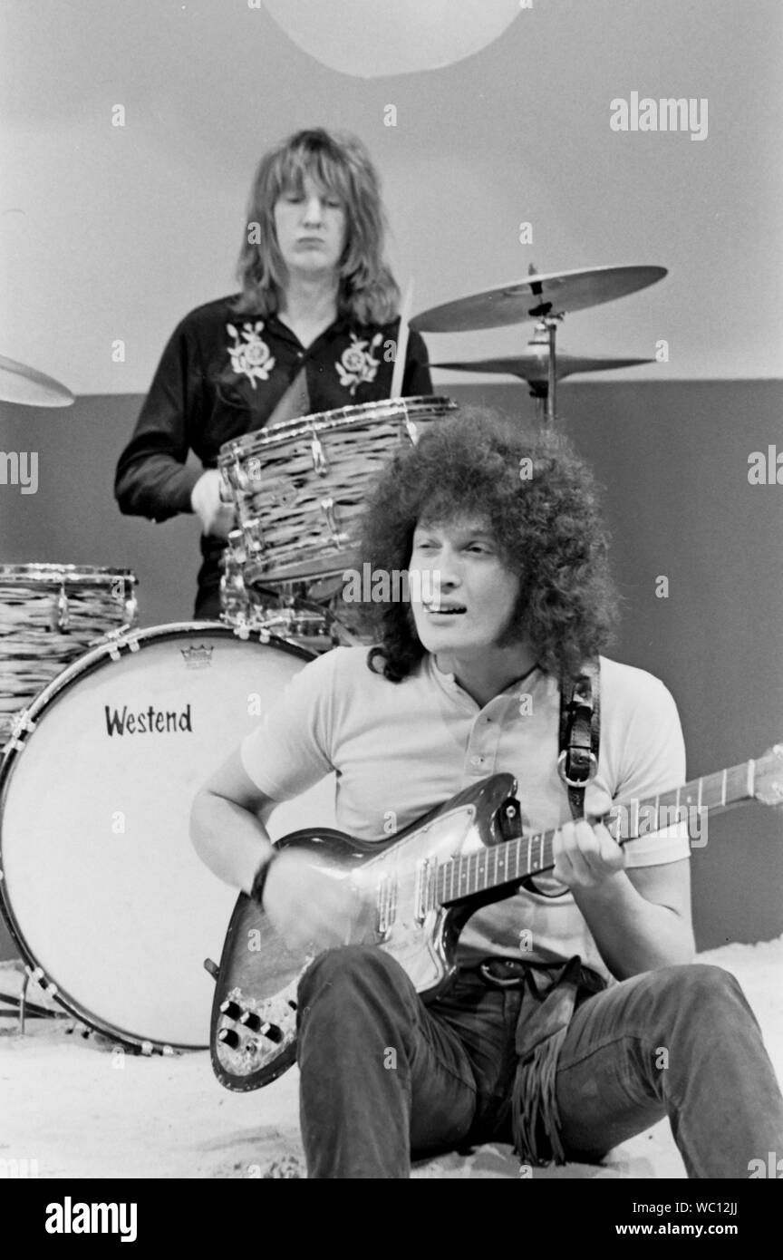 Golden Earring S Jaap Eggermont And Barry Hay Front Stock