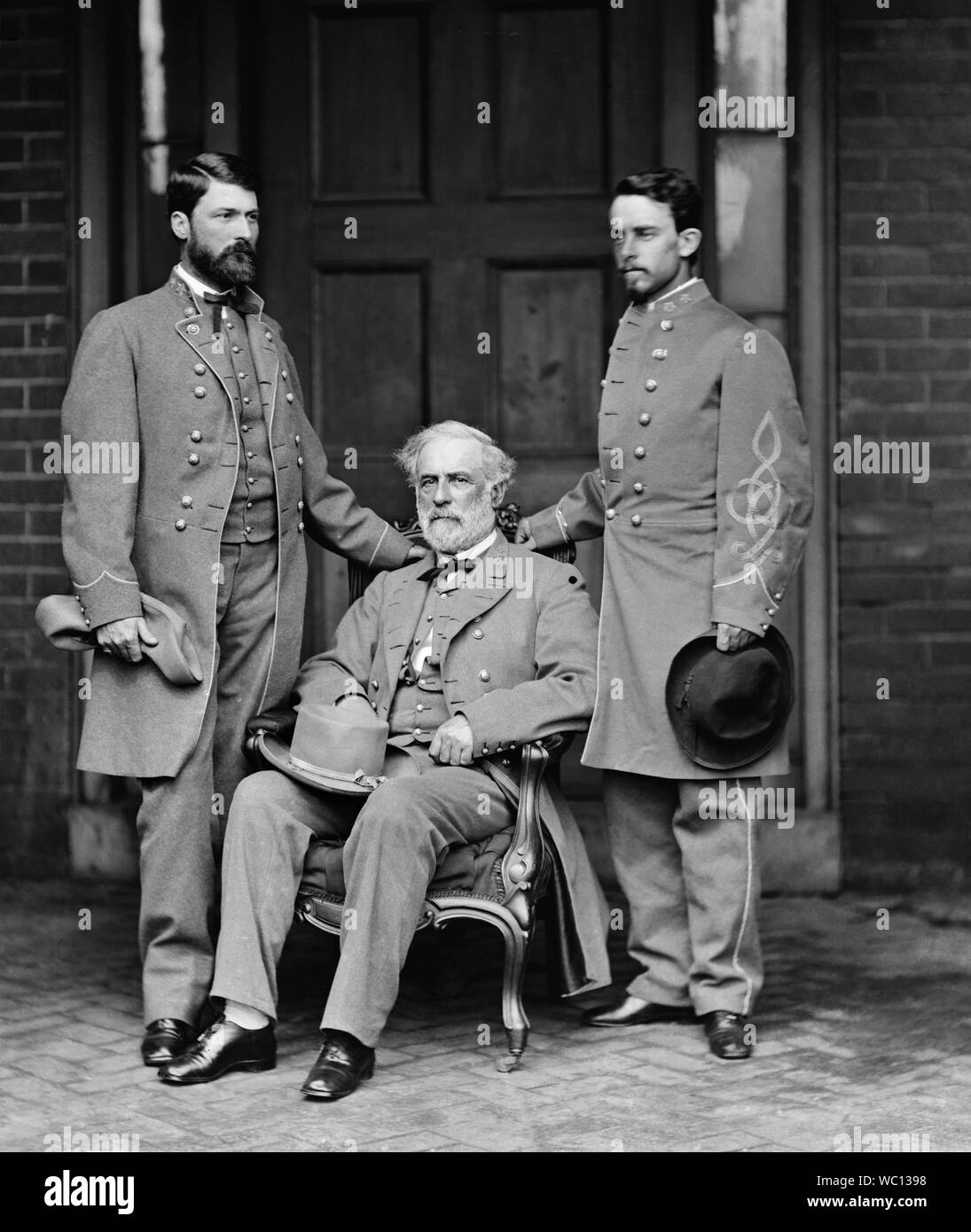 Confederate Generals Curtis Lee, Robert E. Lee and Lieutenant Colonel Walter Taylor, Richmond, Virginia, USA, Photograph by Mathew Brady, 1865 Stock Photo