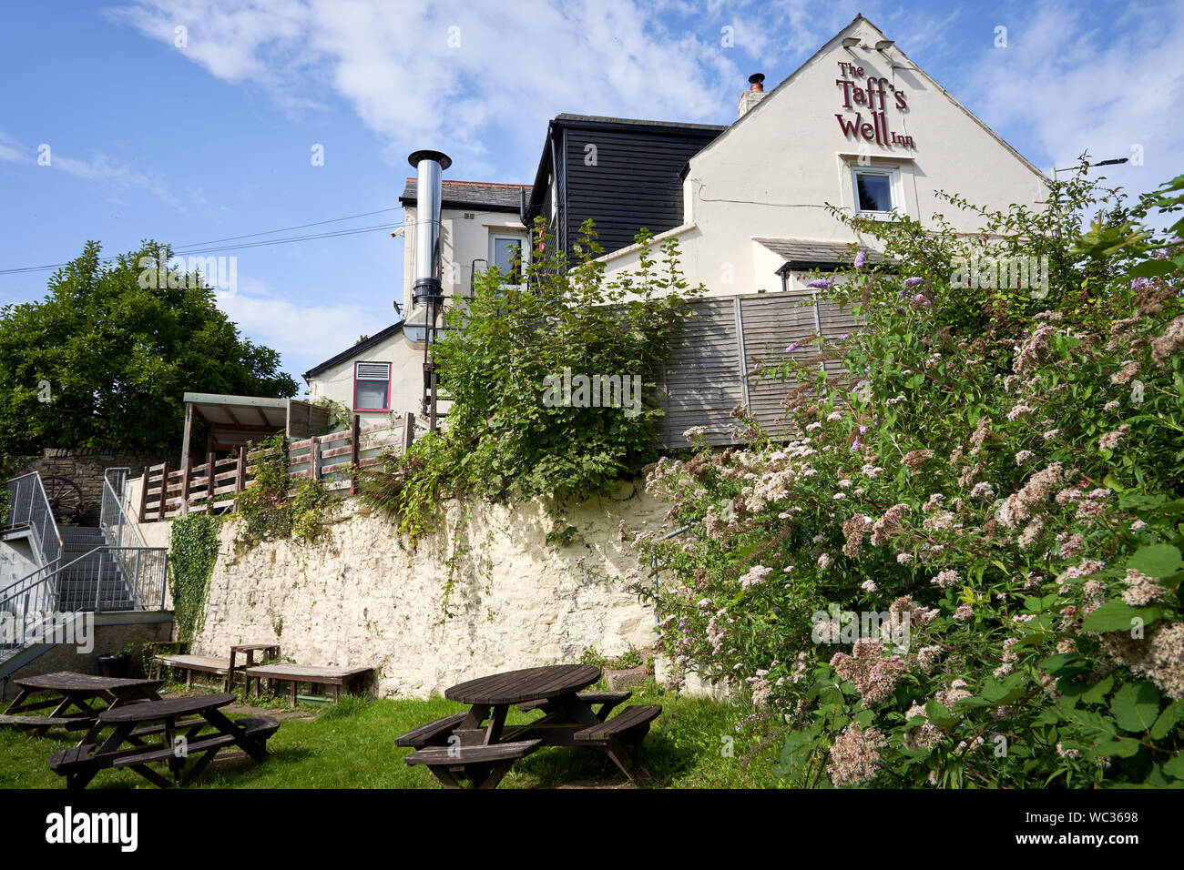 The Taff's Well Inn, Taff's Well, South Wales Stock Photo