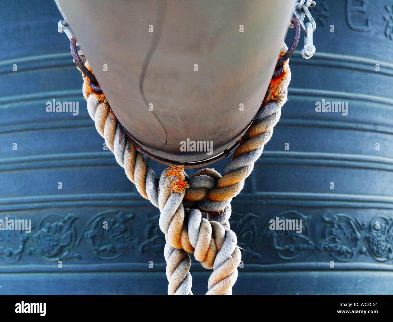 Tied bell hi-res stock photography and images - Alamy