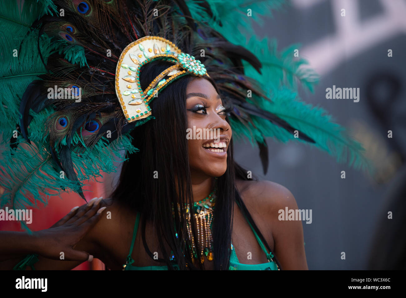 brasil brazilian peacock costume samba dancer ethnic Thames