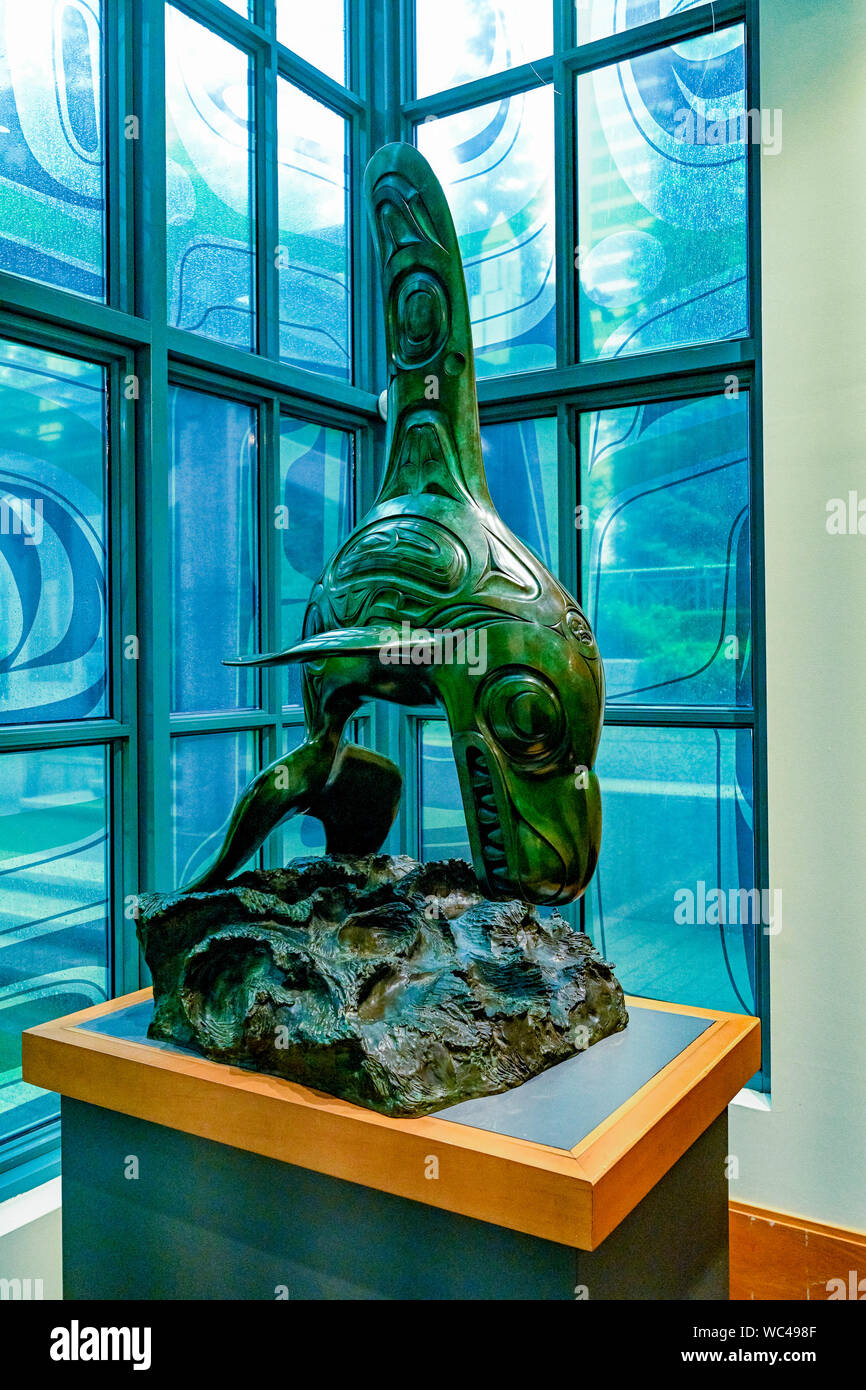 Small scale, Chief of the Undersea World sculpture, Bill Reid Gallery of Northwest Coast Art, Vancouver, British Columbia, Canada Stock Photo