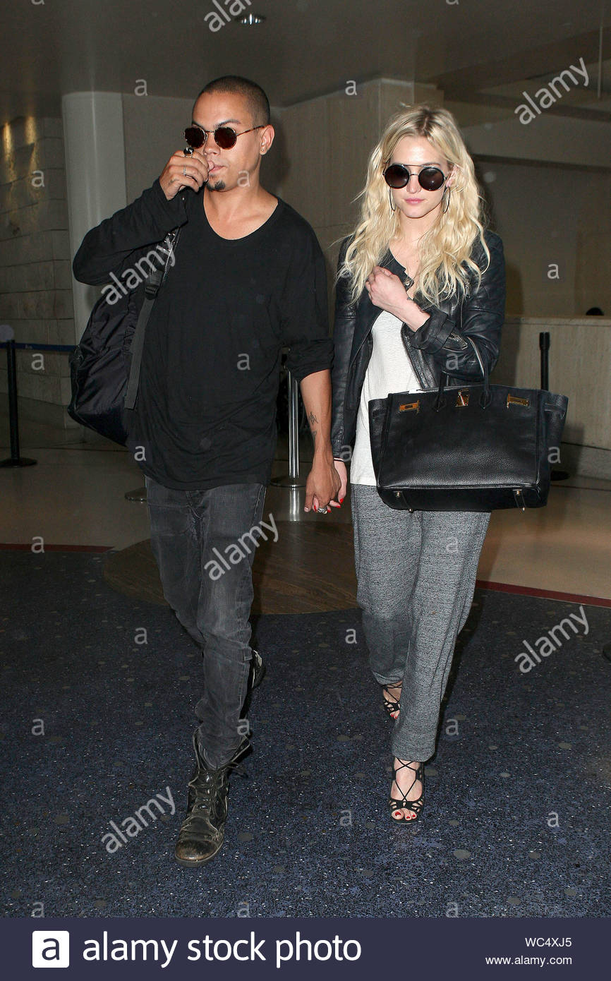jessica simpson luggage ross