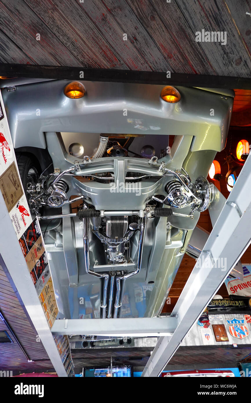 Springfield, IL/USA8/23/19Car on the ceiling of Motorheads bar and