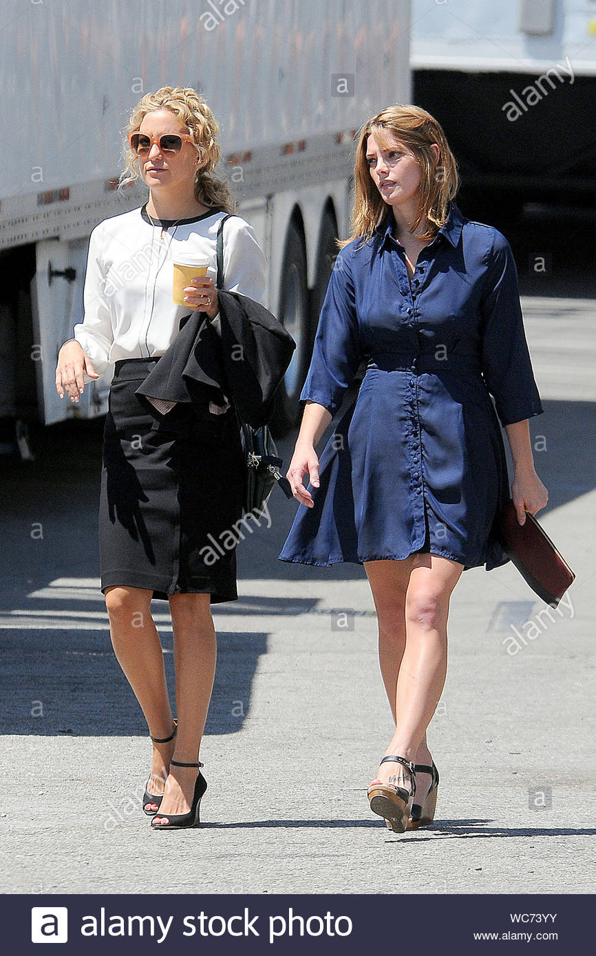 kate hudson casual style