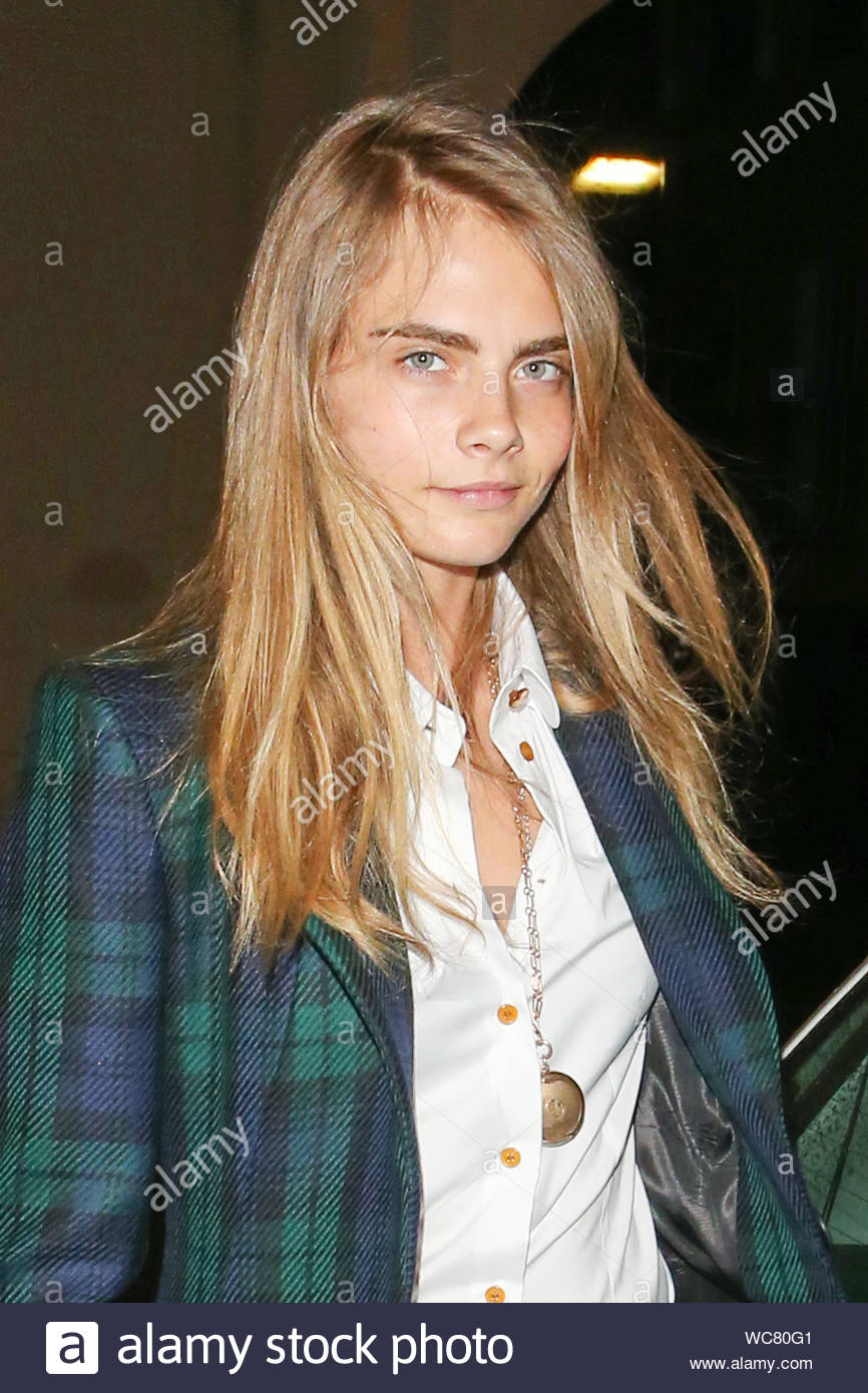 Pandora Delevingne Stock Photos & Pandora Delevingne Stock Images Alamy