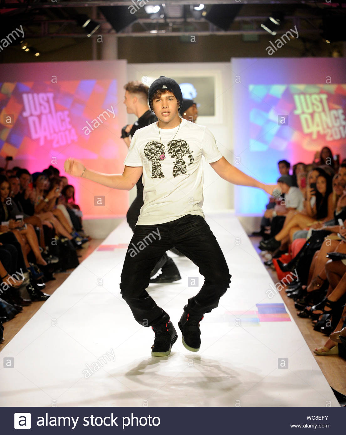 New York Ny Austin Mahone At The Just Dance With Boy Meets Girl At Style 360 Fashion Show Held At The Pavillion In Chelsea Akm Gsi September 12 13 Stock Photo Alamy New York Ny Austin Mahone At The Just Dance With Boy Meets Girl At Style 360 Fashion Show Held At The Pavillion In Chelsea Akm Gsi September 12 13 Stock Photo Alamy