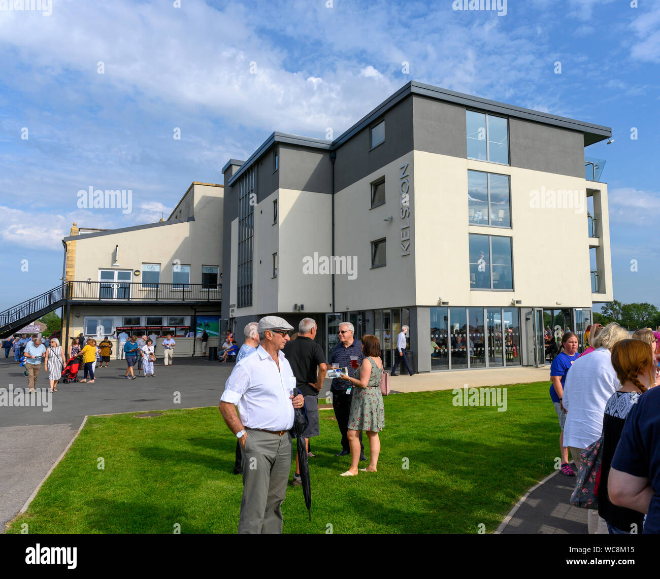 Horse Racing Bath Race Course High Resolution Stock Photography And Images Alamy