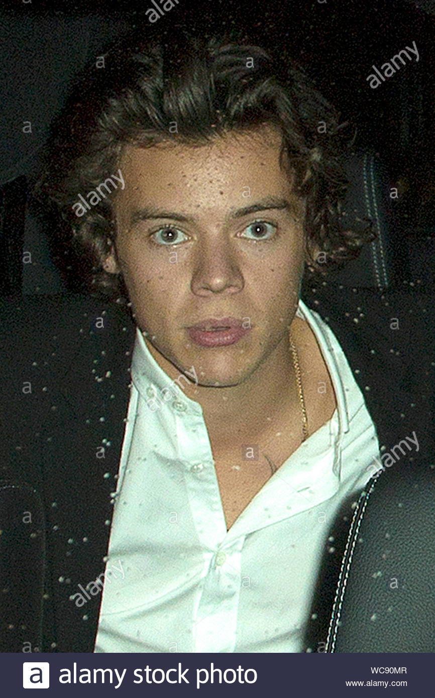 harry styles white shirt 2013