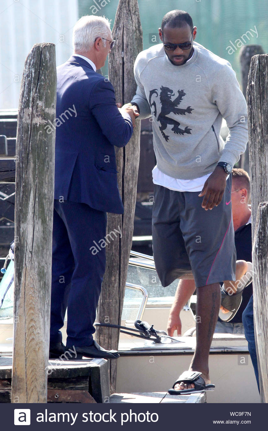 t shirt lebron james italia